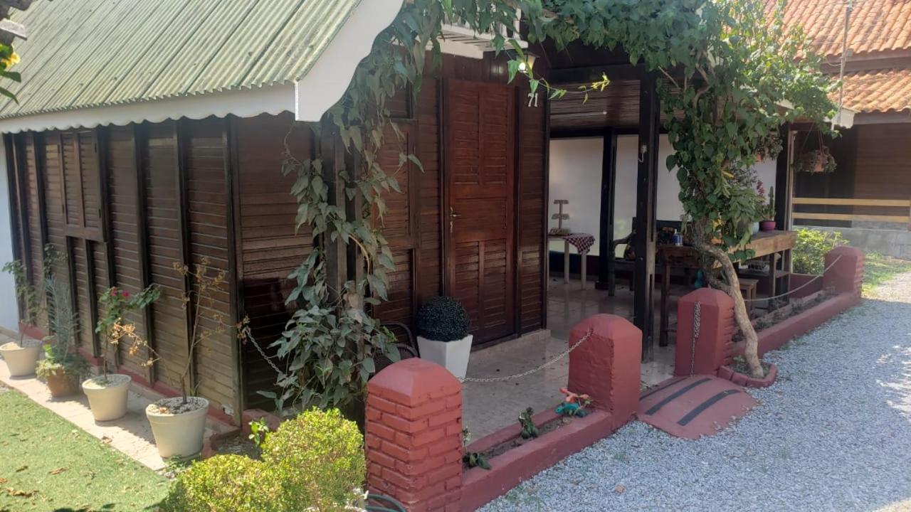 Atibaia Chales Encantador 1, 2 E 3 エクステリア 写真